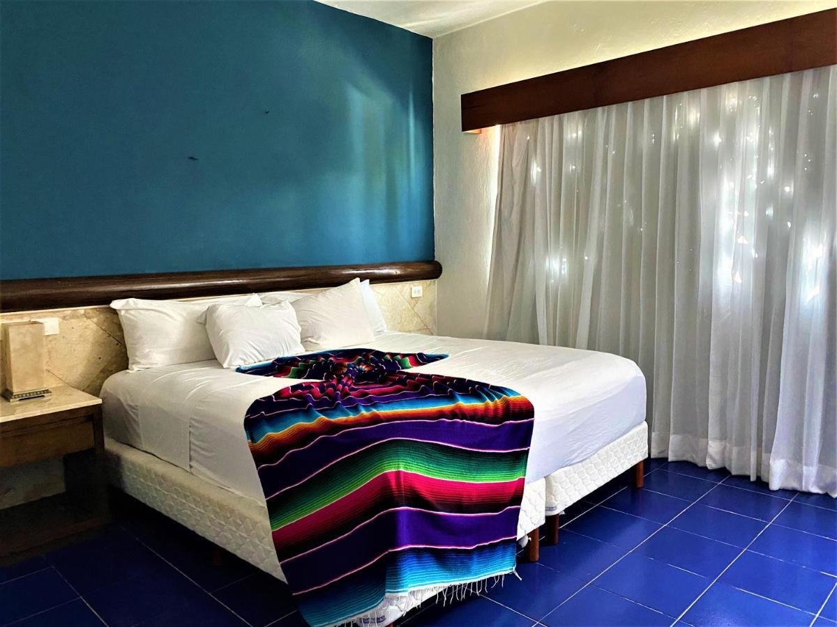 Hotel Mariachi By Kavia 5Th Av Playa del Carmen Exterior photo